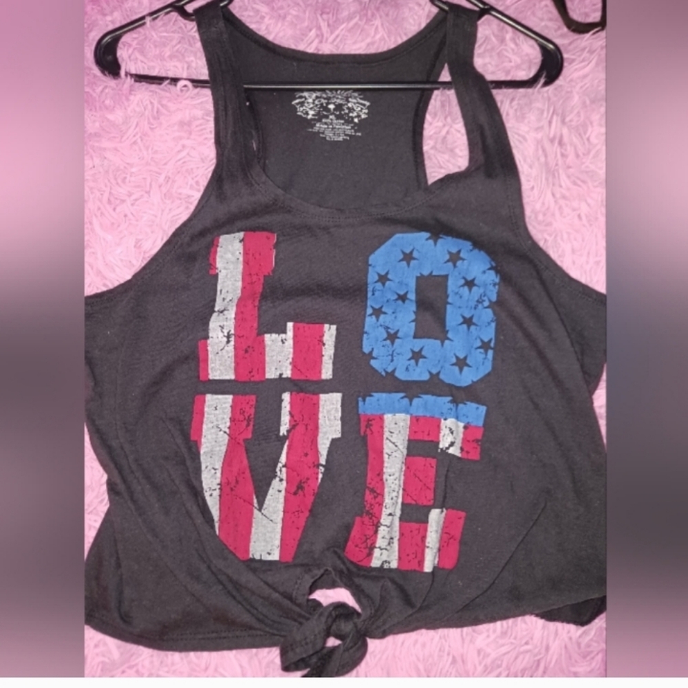 Love tank top